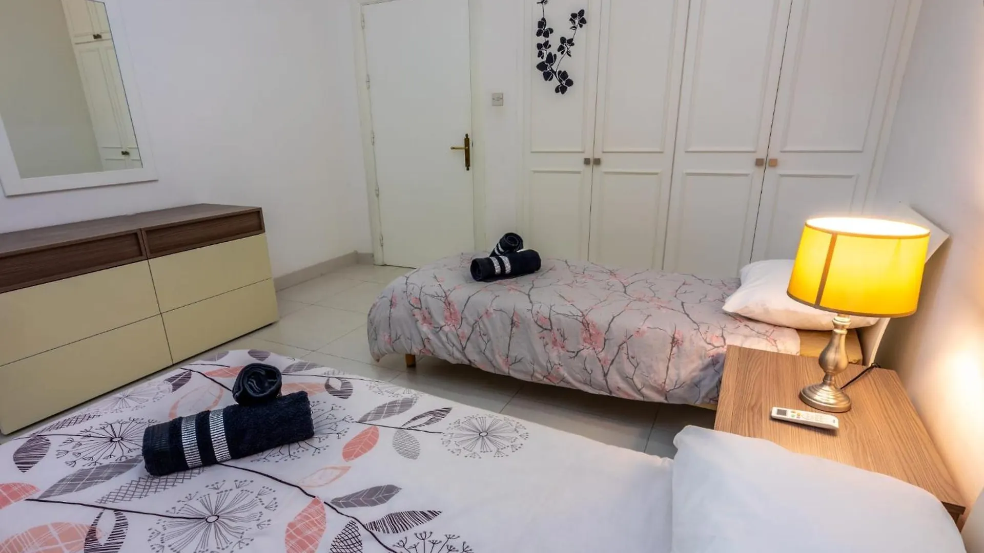 סליאמה Sea View Apartment On Promenade