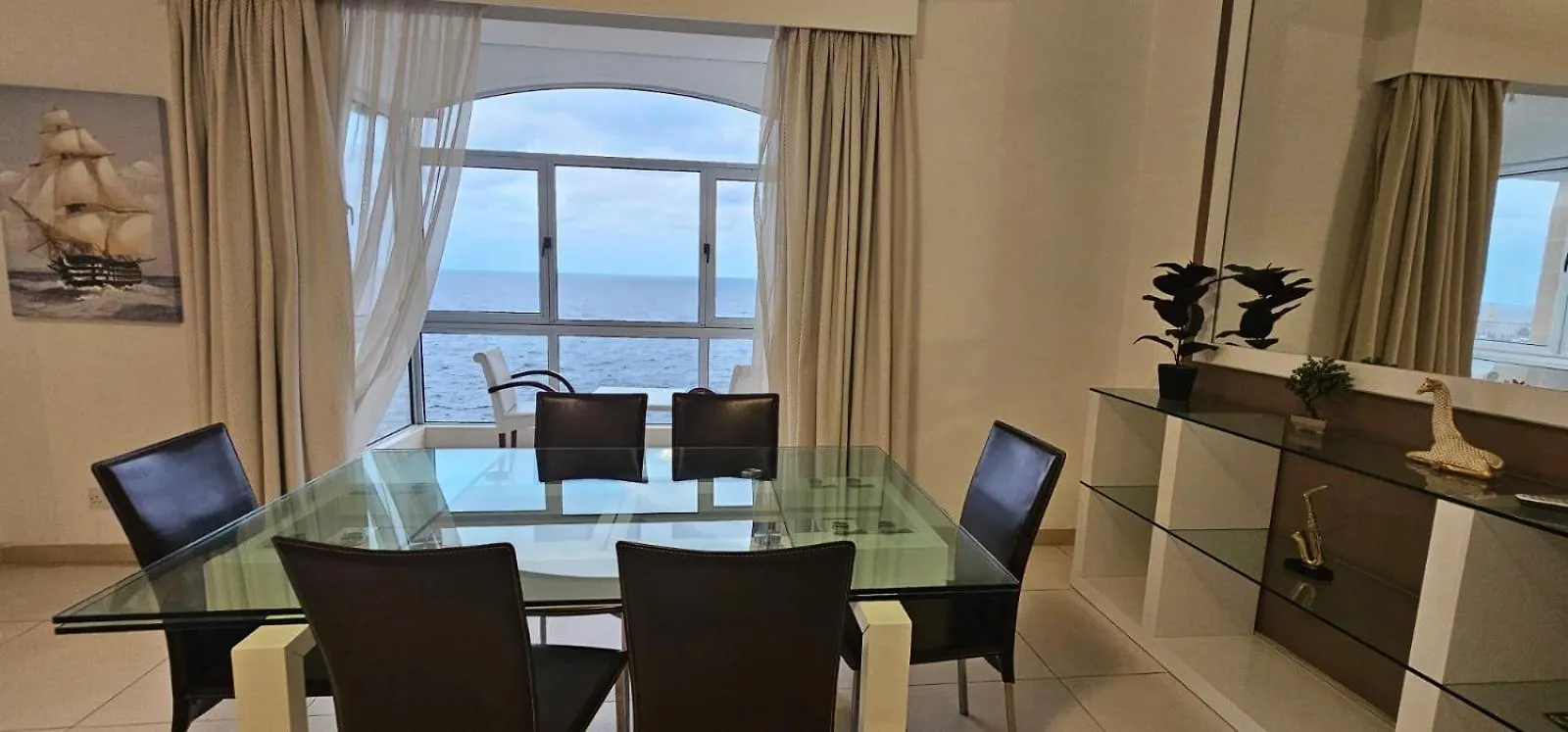 סליאמה Sea View Apartment On Promenade